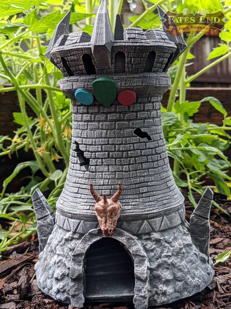 Fighter 3D Printed Dice Tower - Fate's End Collection - Stand your ground with each roll!