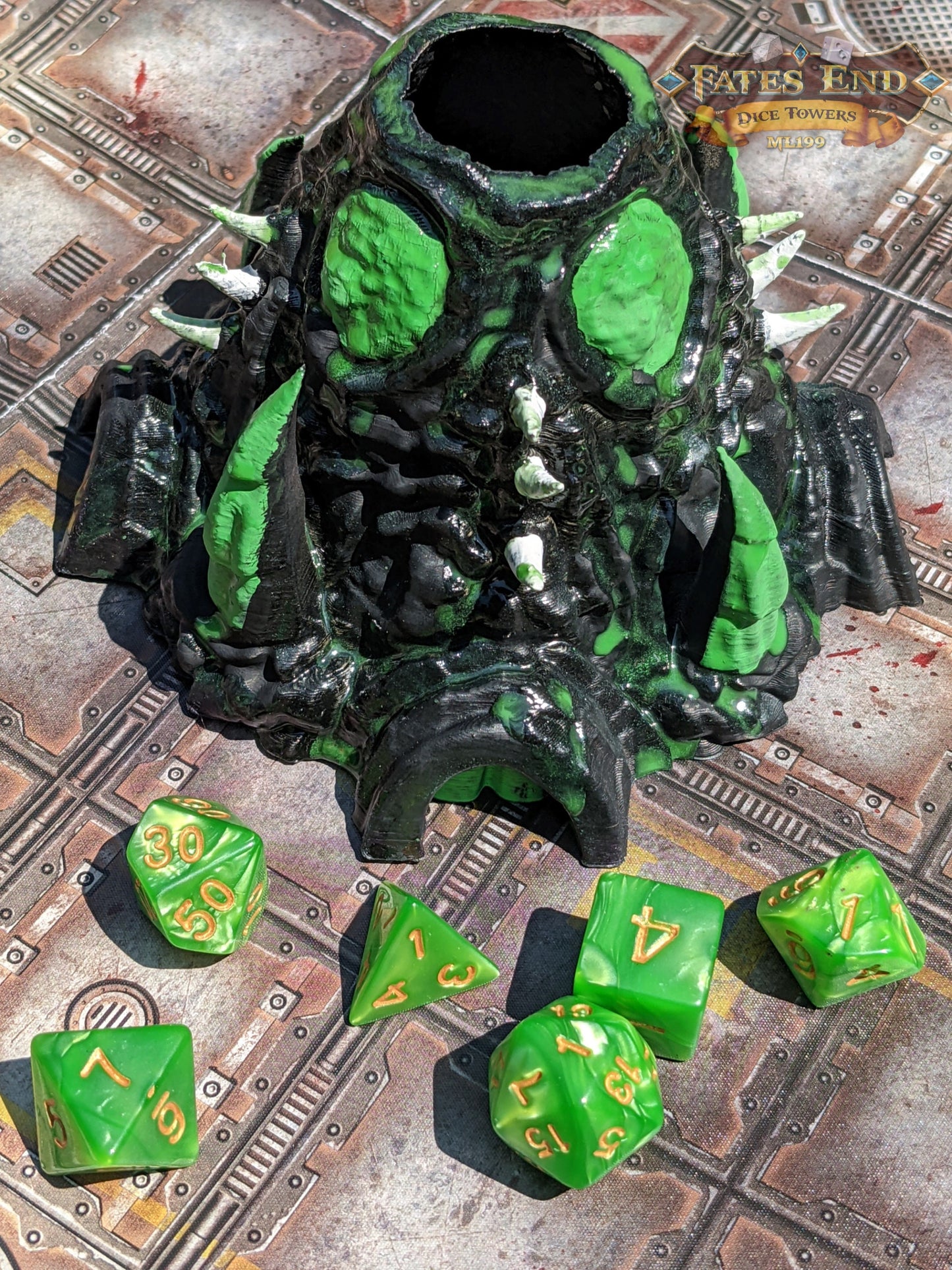 Alien Lifeform Sci-Fi 3D Printed Dice Jail | RPG Dice Vault | D20 Box | Player Gift - Encase Your Dice in the Dread of Deep Space Horror!