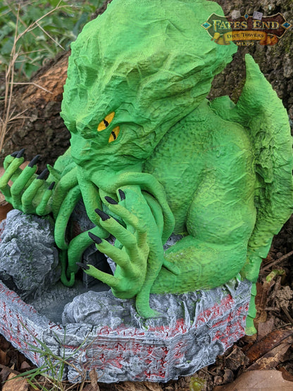 Cthulhu Dice Tower - Fate's End Collection - Unleash Cosmic Dread. Perfect for Lovecraftian Gaming!