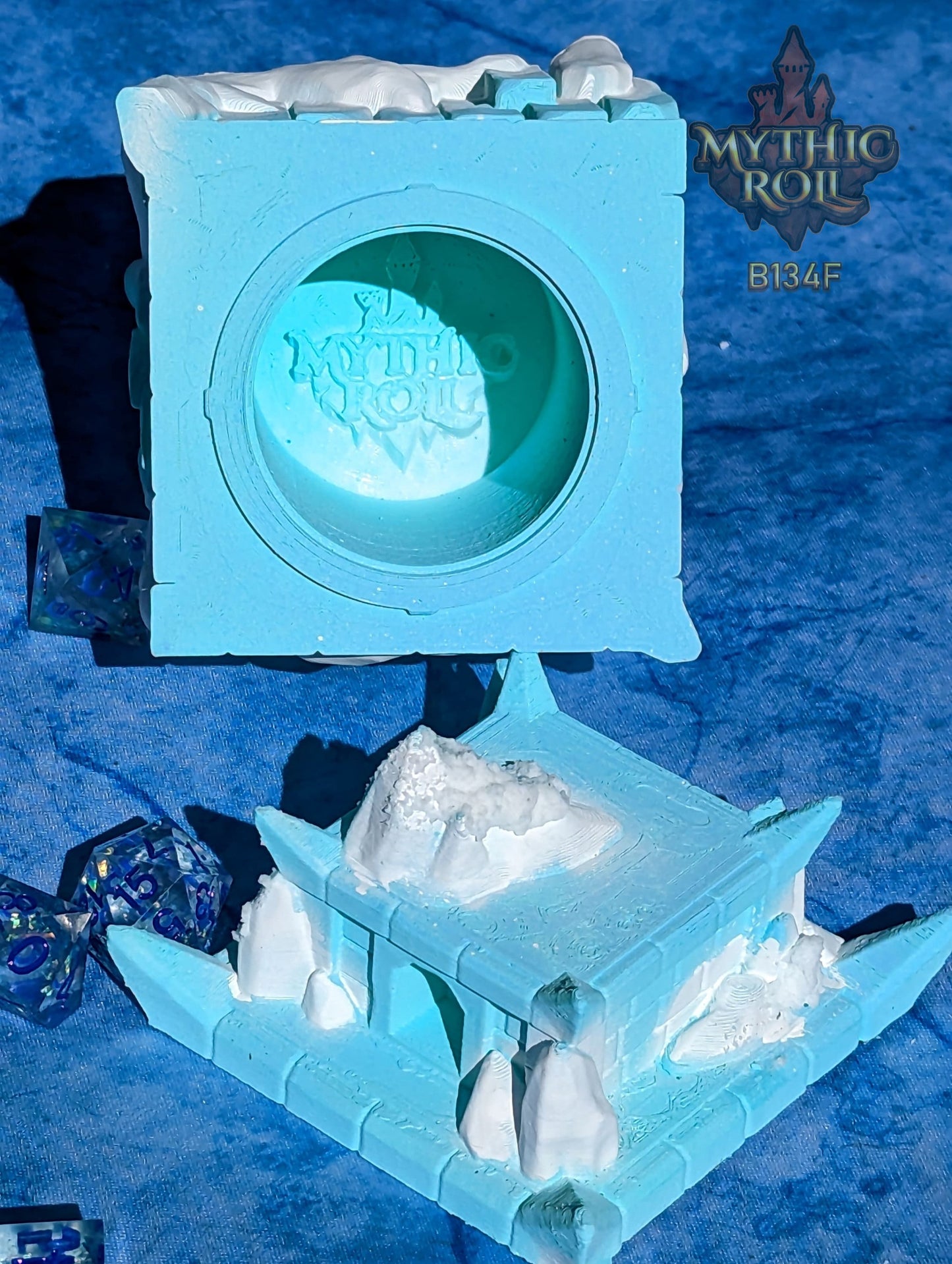 Snegg-Frost Giant Dice Box/Jail/Vault